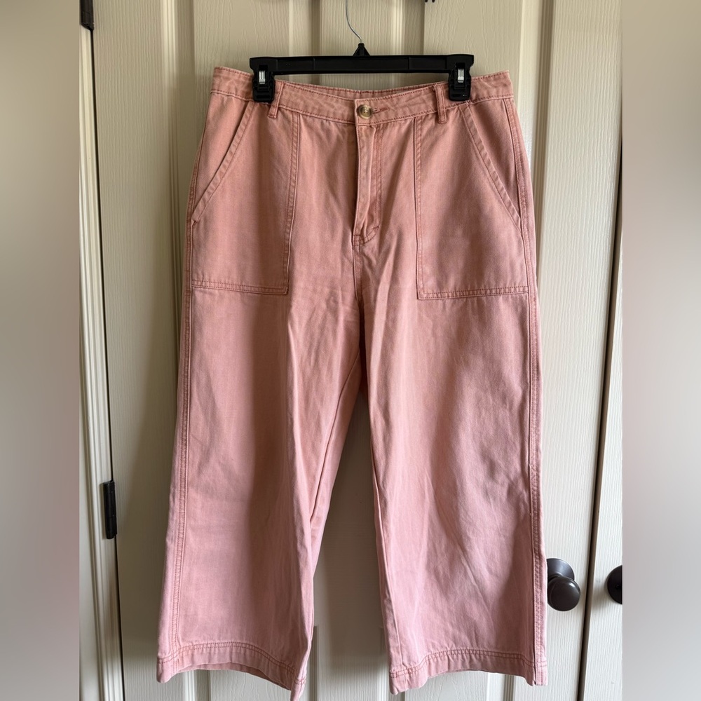 Wish List Women’s Cropped Pink Jeans Size Large